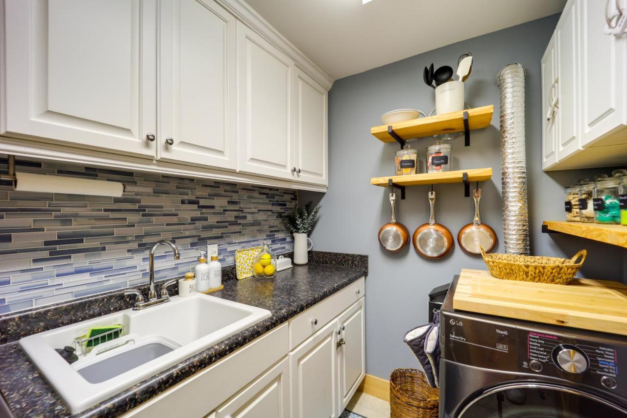 West Jefferson Vacation Rental Near River エクステリア 写真