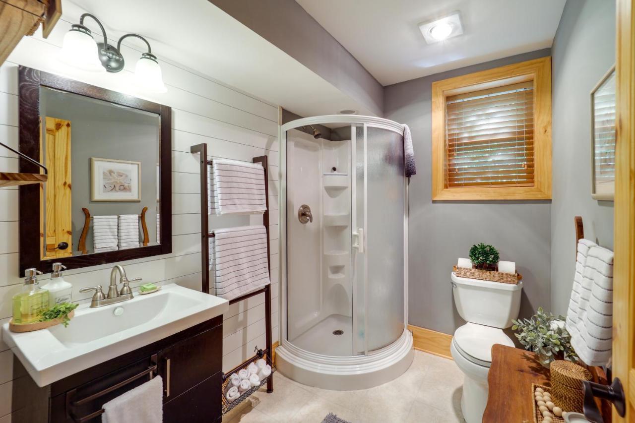 West Jefferson Vacation Rental Near River エクステリア 写真