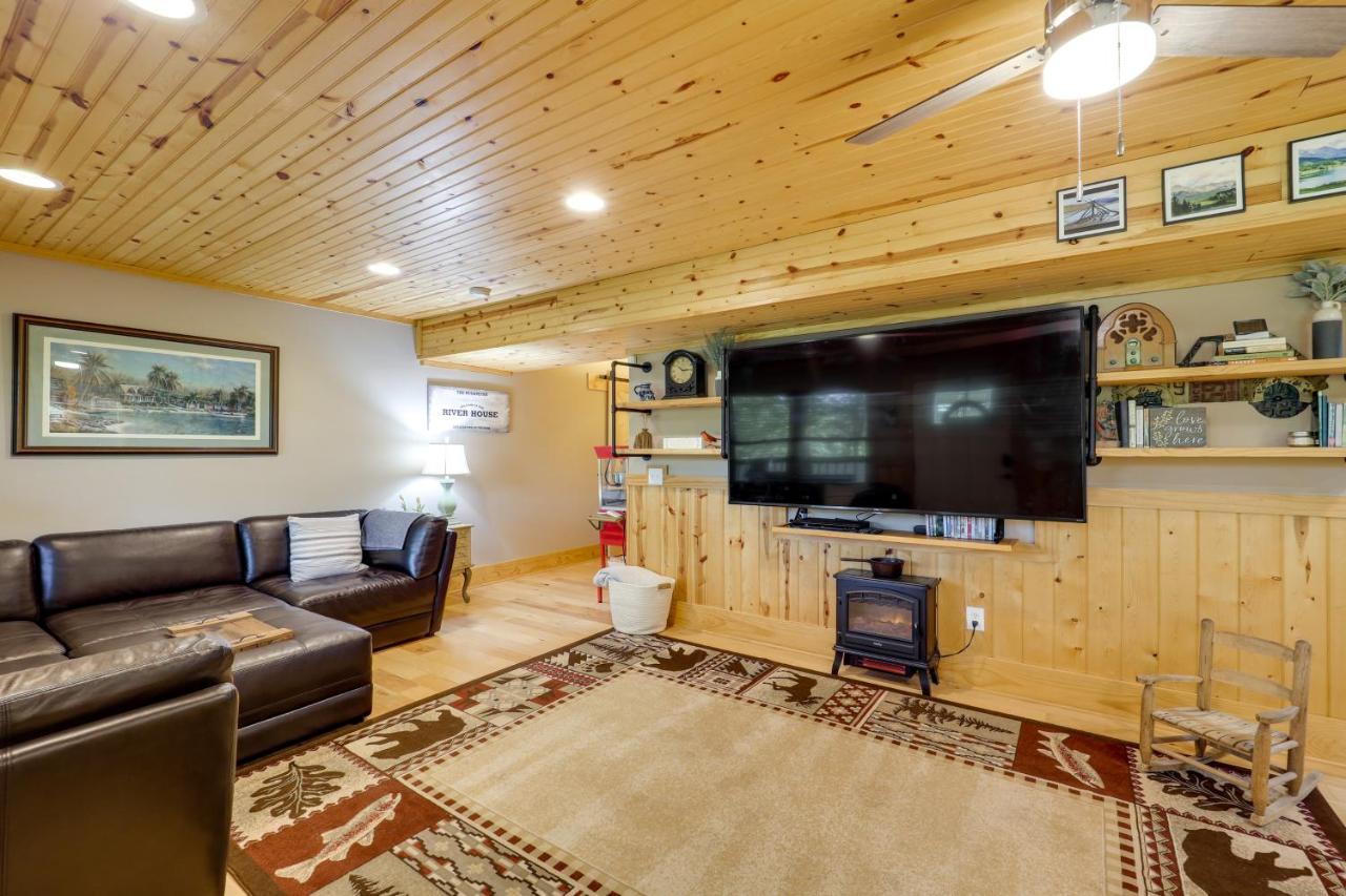 West Jefferson Vacation Rental Near River エクステリア 写真