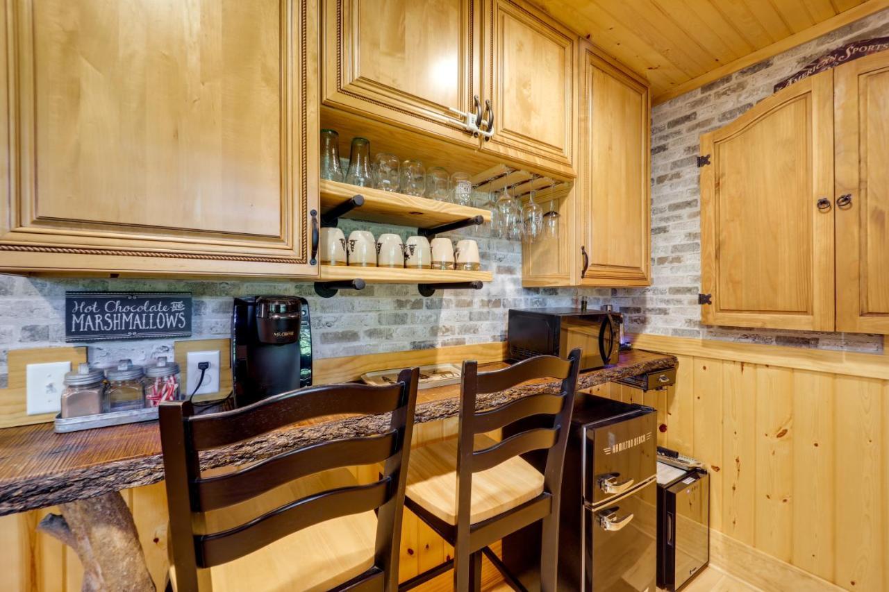West Jefferson Vacation Rental Near River エクステリア 写真