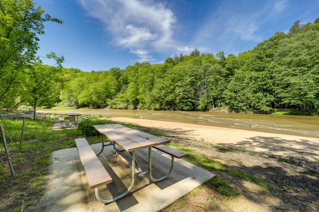 West Jefferson Vacation Rental Near River エクステリア 写真
